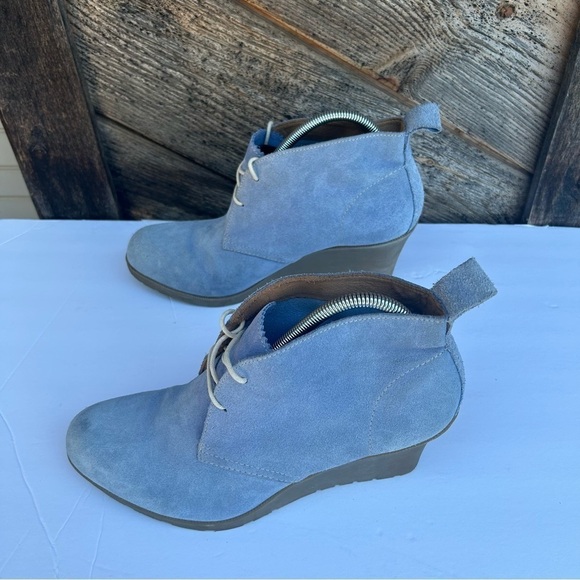 Dr. MARTENS Mandy Desert Boot Wedge in Ceramic Blue US 11 Lace Up Oxford - Picture 5 of 11